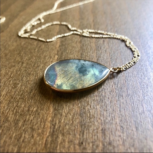 Labradorite Necklace - Picture 3 of 6